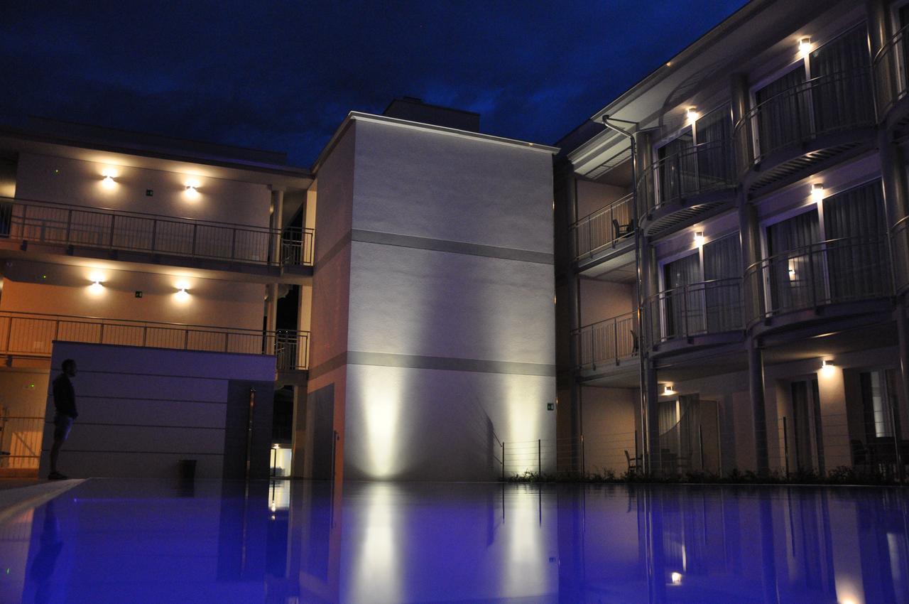 Hotel Vischi Domaso Bagian luar foto