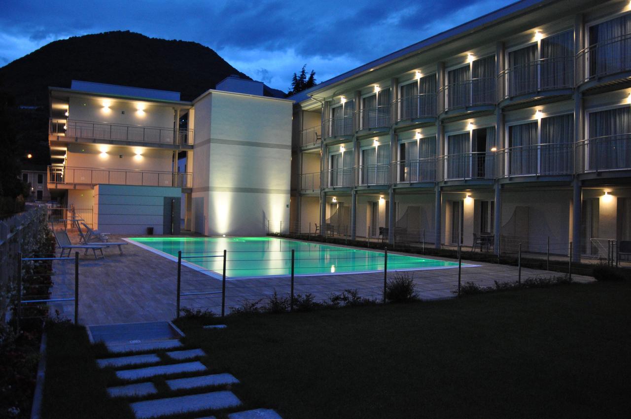 Hotel Vischi Domaso Bagian luar foto
