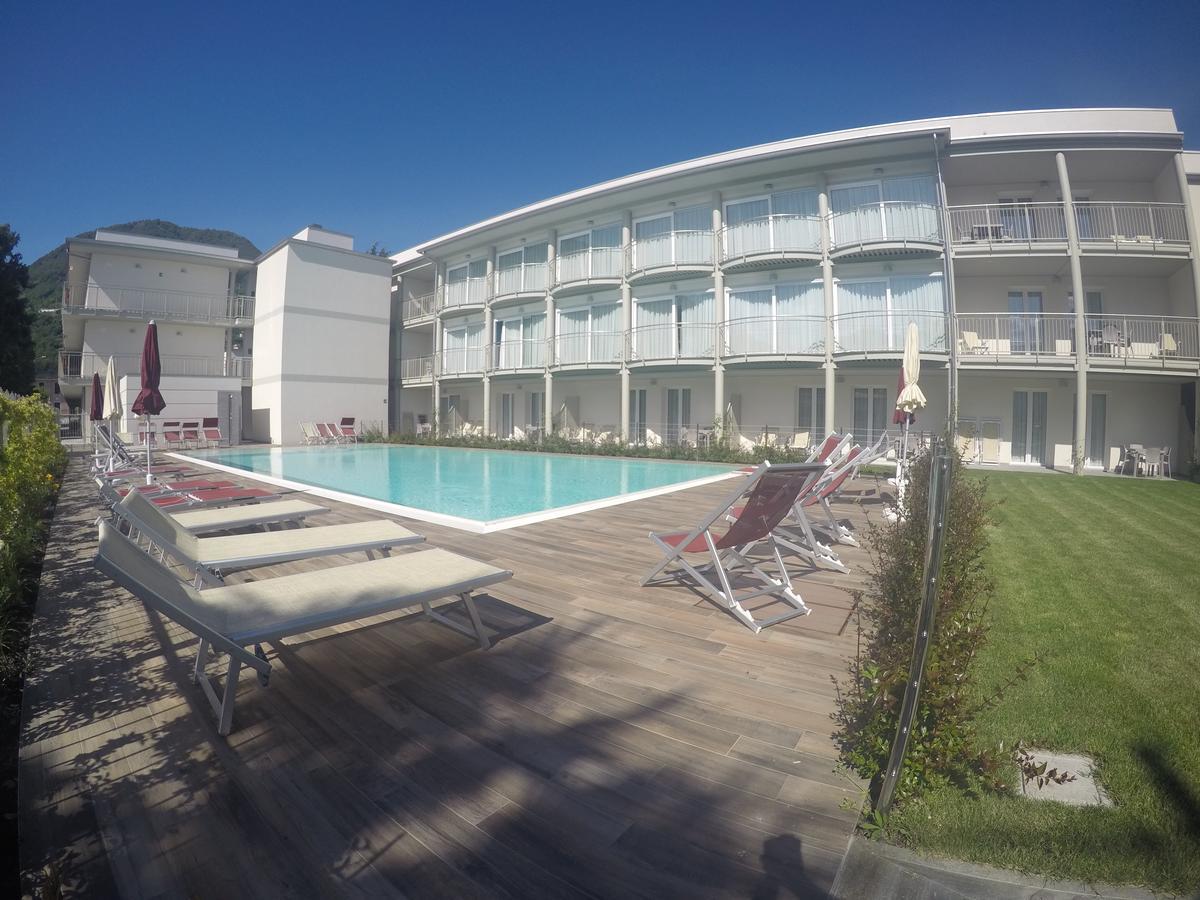 Hotel Vischi Domaso Bagian luar foto