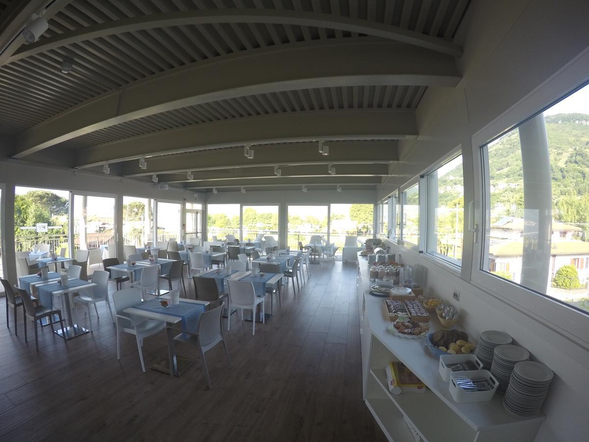 Hotel Vischi Domaso Bagian luar foto